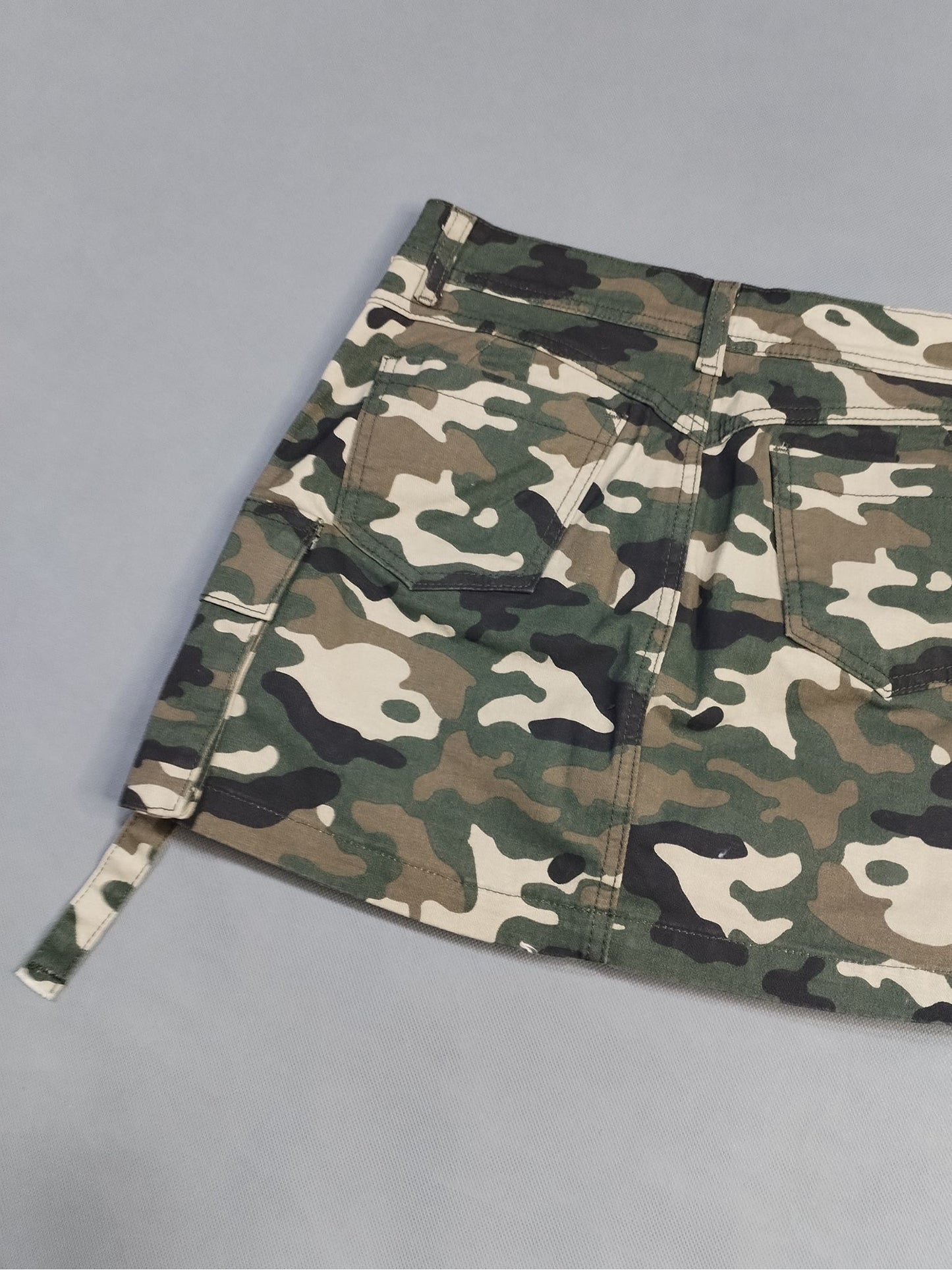 Falda Camuflada con Short Interior