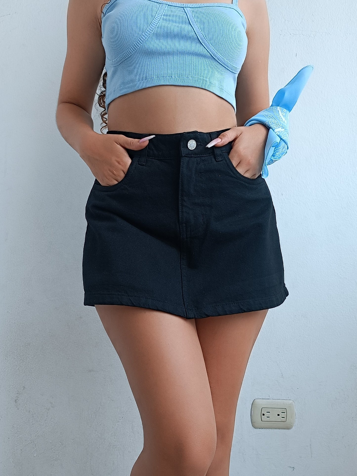 Falda Short Básico Negro