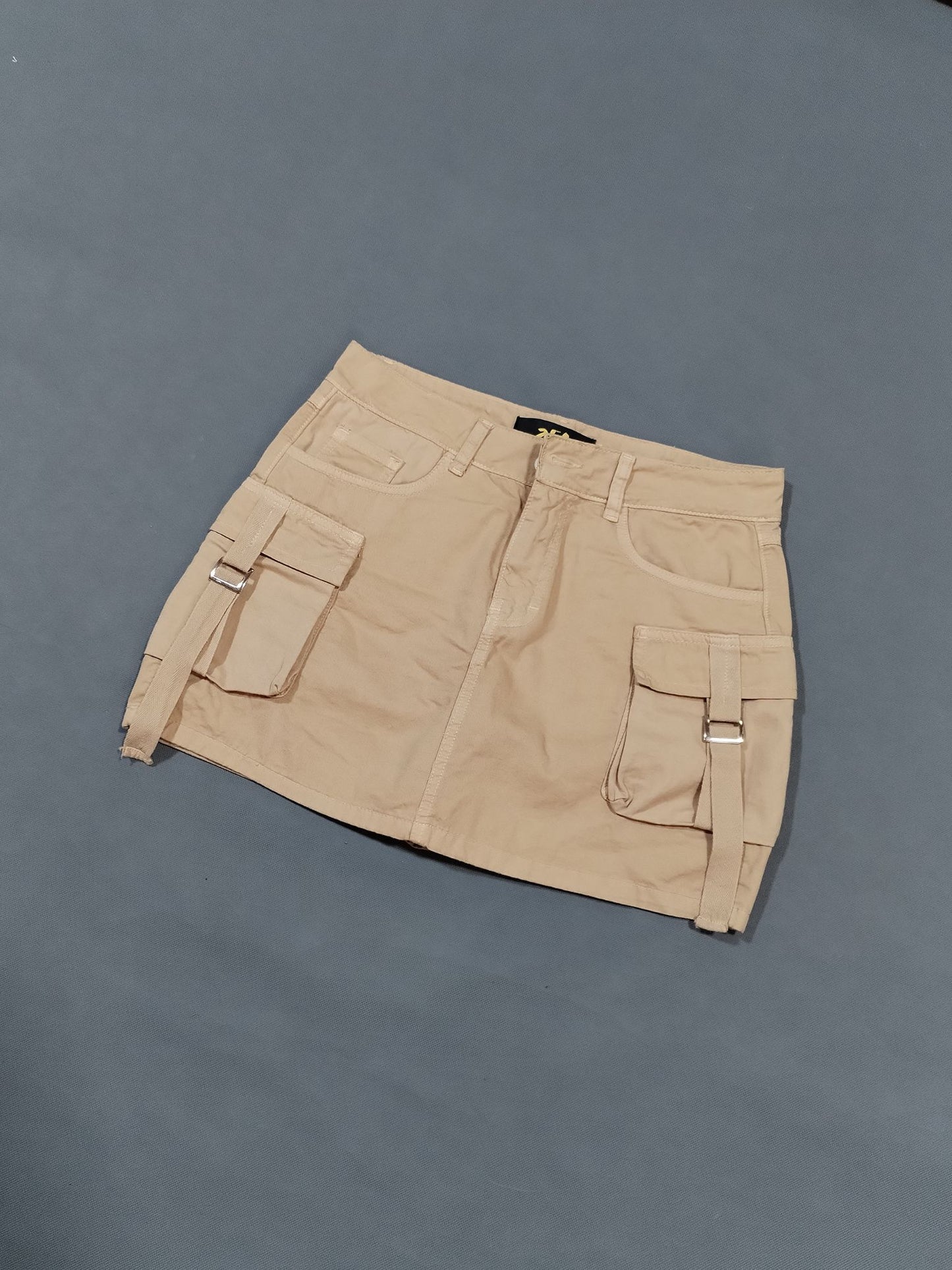 Falda Cargo con Short Interior Beige