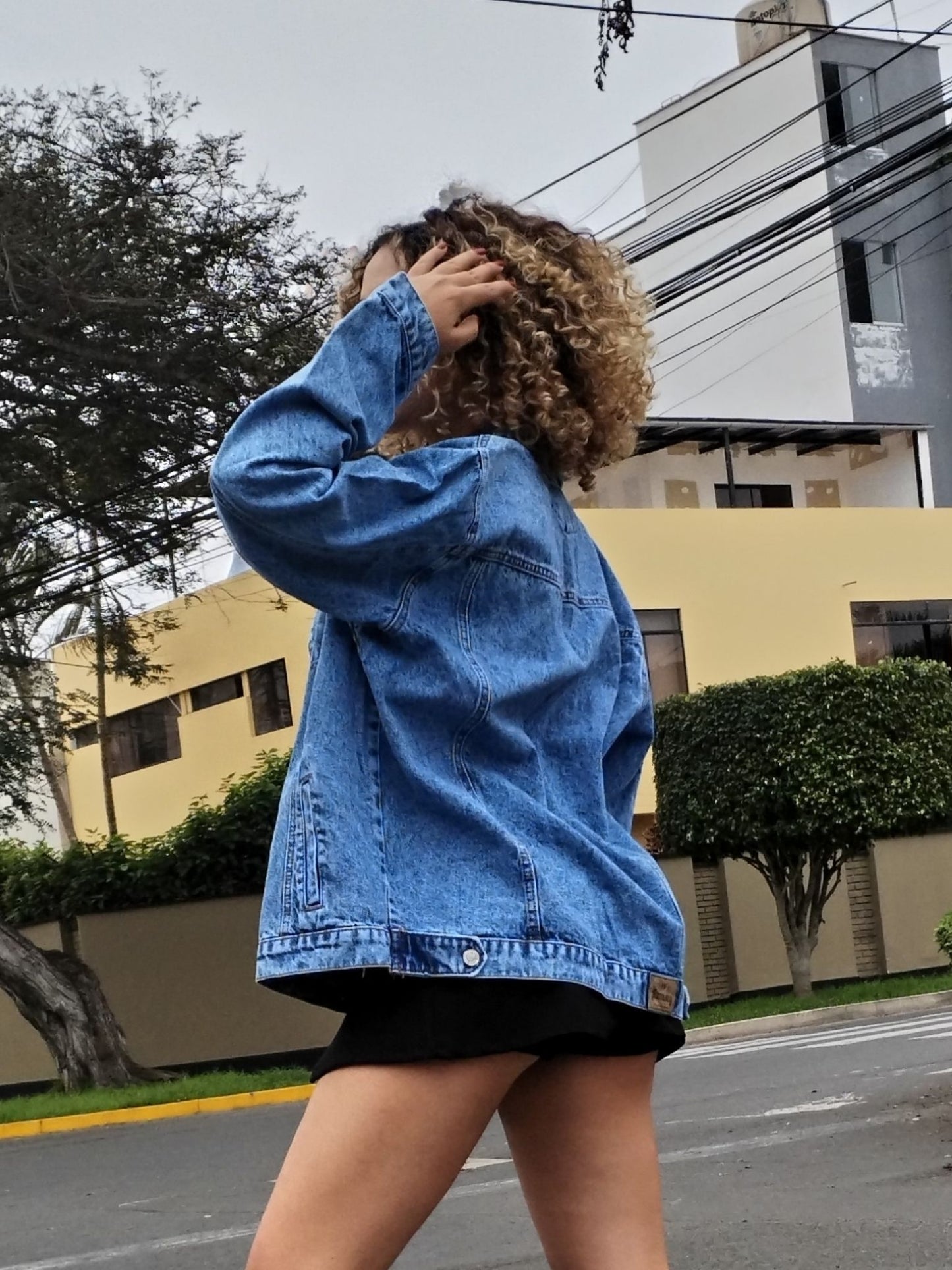 Jacket Denim Oversize Celeste Froseado