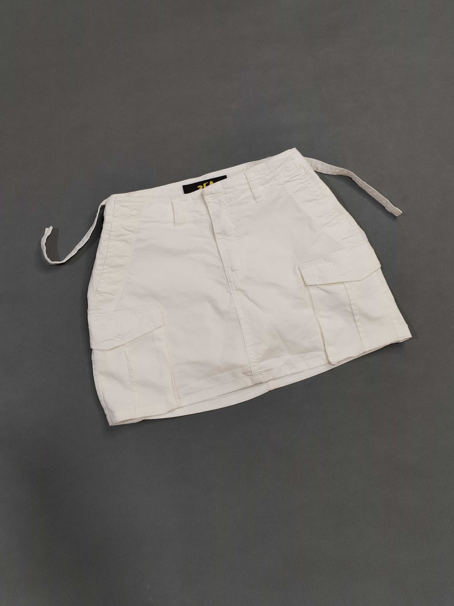 Falda Regulador con Short Interior Blanco