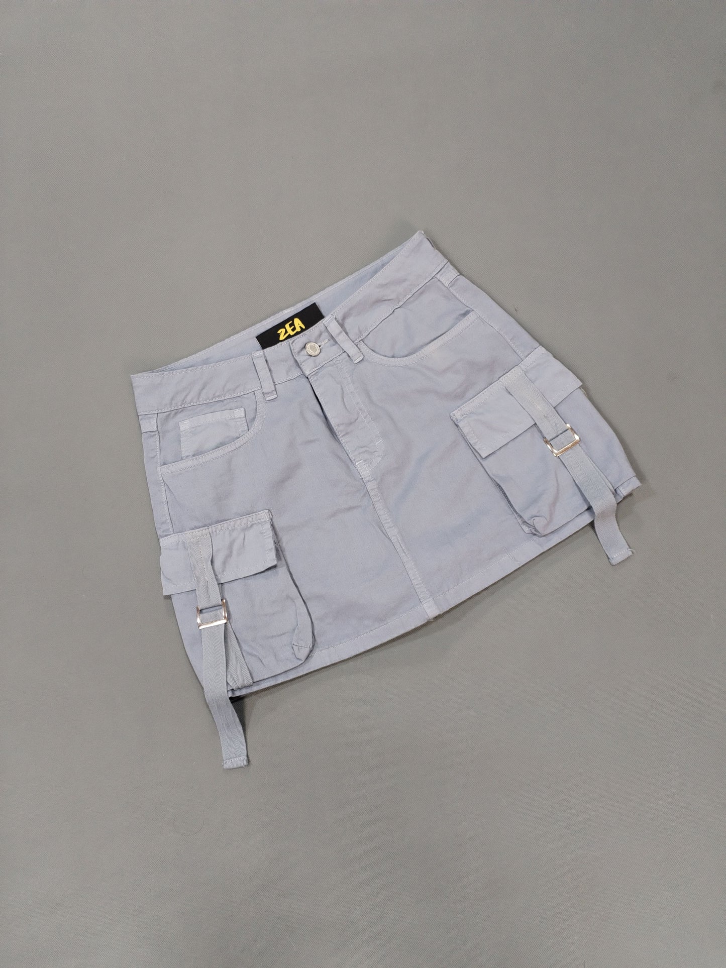 Falda Cargo con Short Interior Plomo